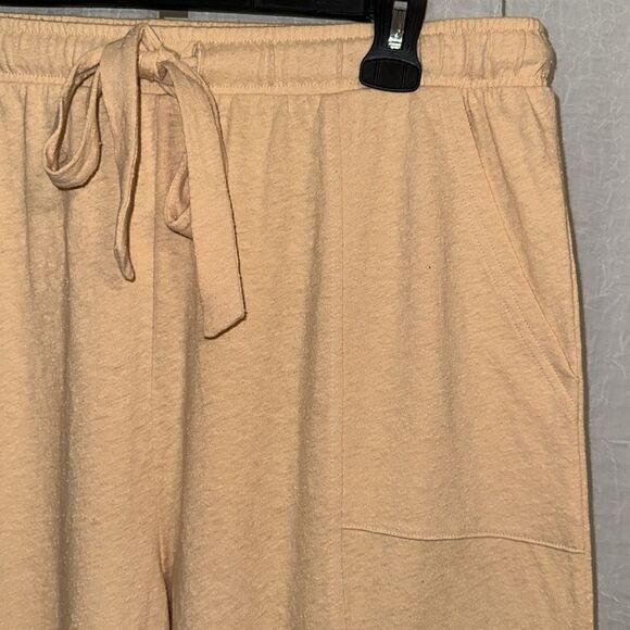 aerie L Almond Yellow Oversized Lounge JoggerβDrawstring Sweatpants with Pockets - Picture 6 of 11